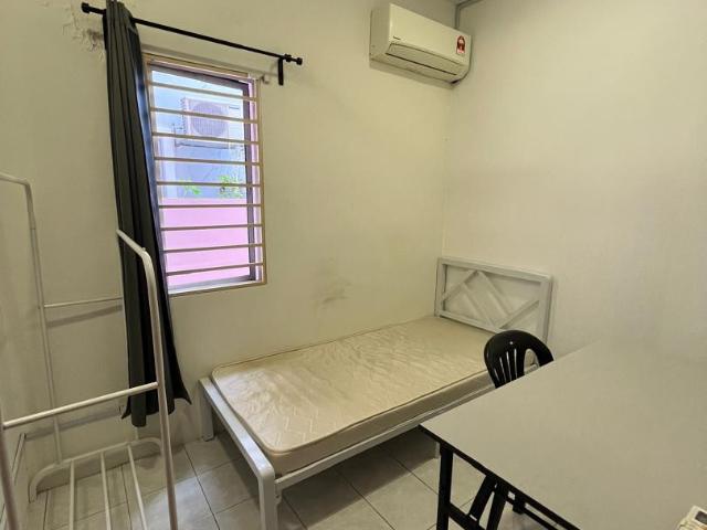 House for rent in Petaling, Alam Impian