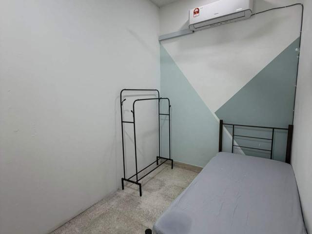 Room for rent in SS 2, Petaling Jaya