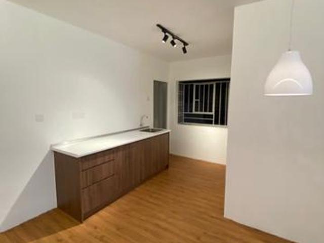 Apartment for sale in Petaling, Damansara Damai