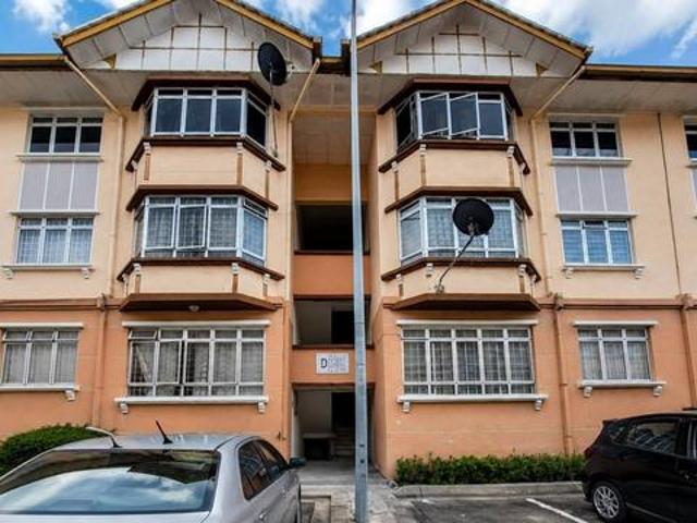 Apartment for sale in Petaling, Damansara Damai