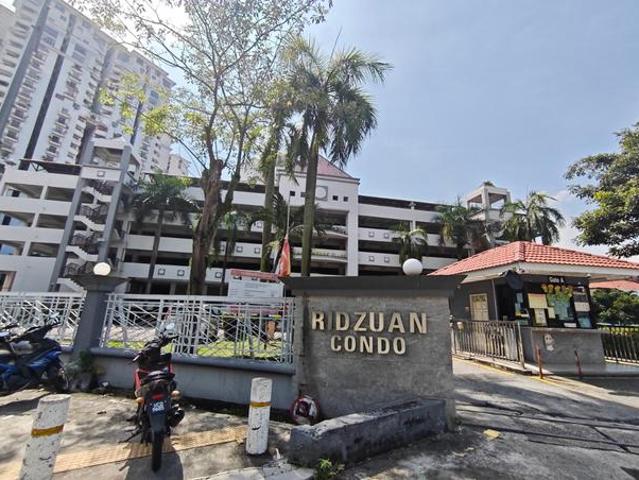 Condominium for sale in Petaling, Subang Jaya