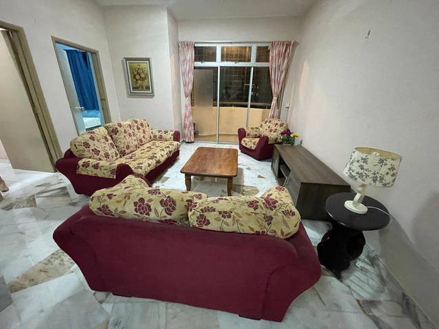 Apartment for sale in Petaling, Damansara Damai