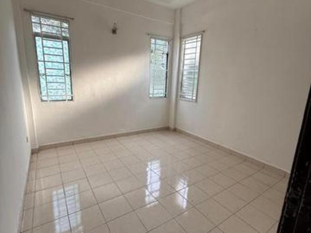 Apartment for rent in Petaling, Alam Impian