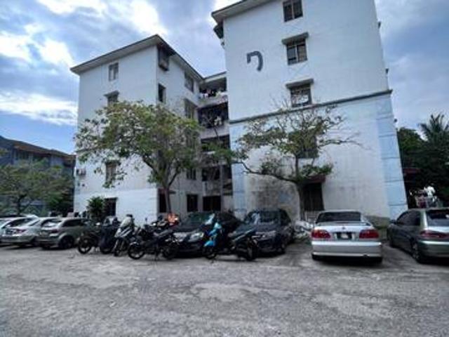 Apartment for sale in Petaling, Subang Jaya
