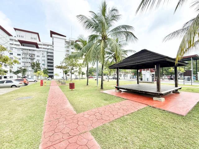 Condominium for sale in Petaling, Alam Impian