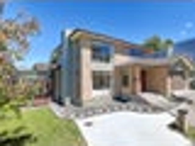 House for sale in Fairview Heights, Upper Harbour