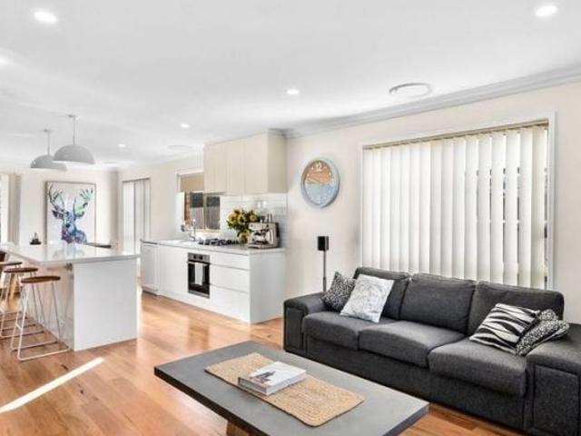 Townhouse for rent in Grovedale, Geelong