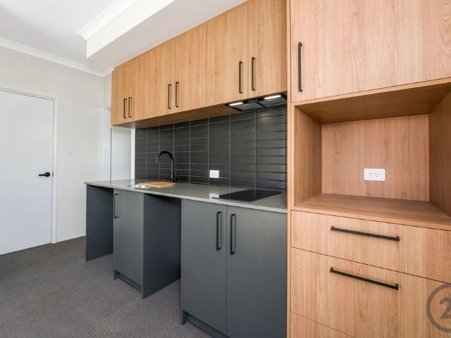 Granny Flat for rent in Parklands, Western Australia
