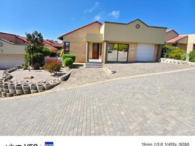 Townhouse for sale in Groot Brak Rivier, Western Cape