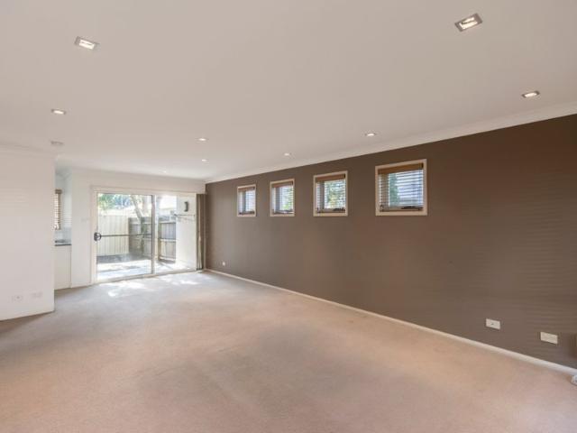 Townhouse for rent in Gosford, New South Wales