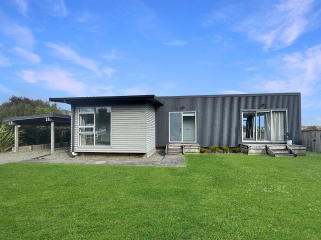 House for rent in Pauatahanui, Wellington