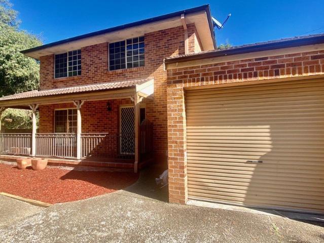 Townhouse for rent in Sydney, New South Wales