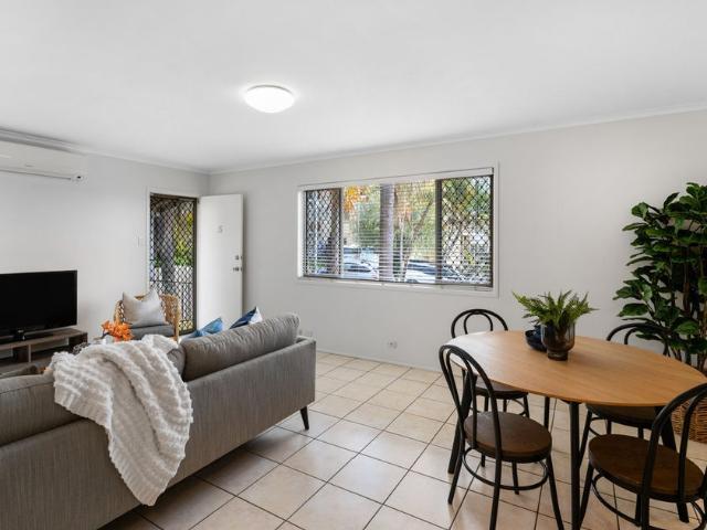 Apartment for rent in Coorparoo, Greater Brisbane