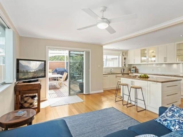 Apartment for rent in Ocean Grove, Victoria