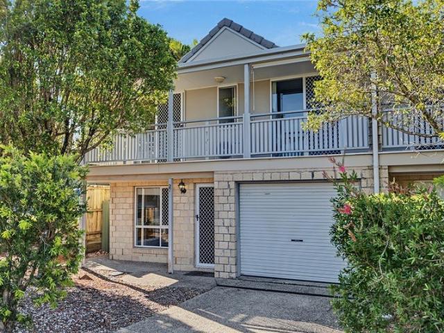 Townhouse for sale in Wynnum, Greater Brisbane
