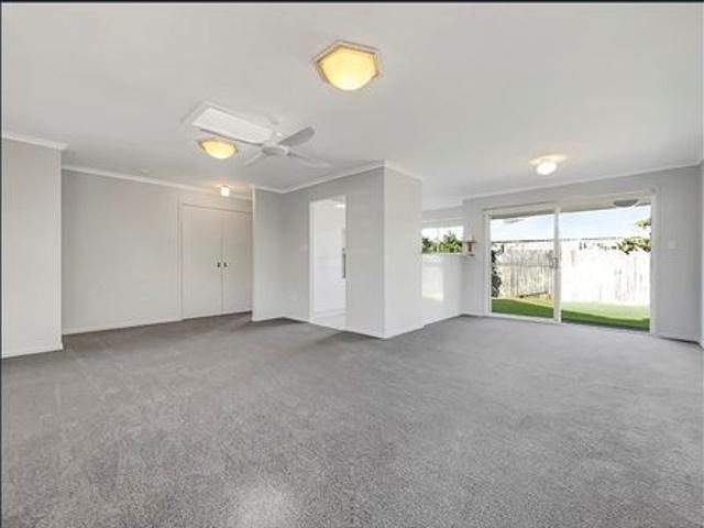 Apartment for rent in Kings Creek, Queensland