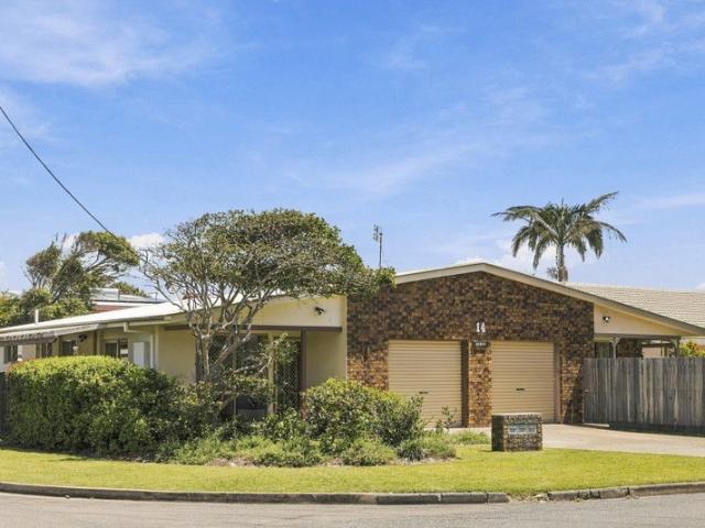 Duplex for sale in Town of Buddina, Sunshine Coast Regional