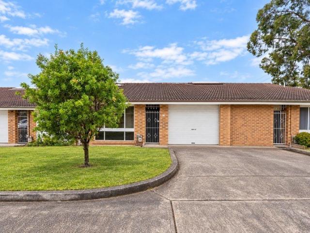 Villa for sale in Sydney, New South Wales