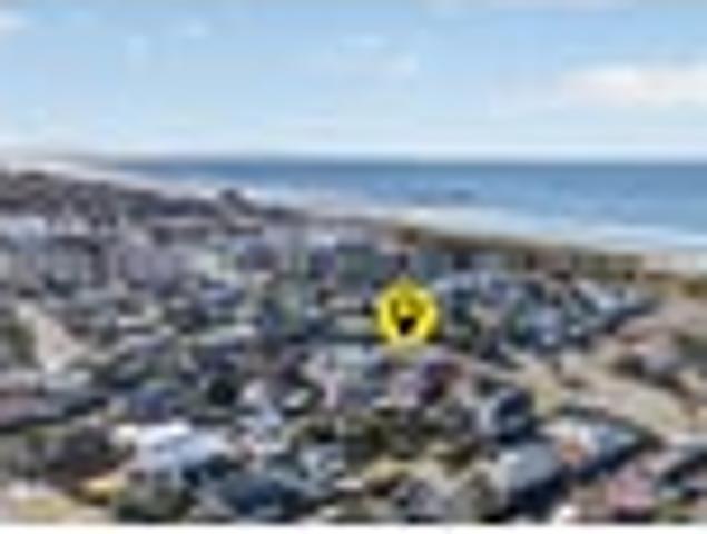 Apartment for sale in Chaslands, Canterbury