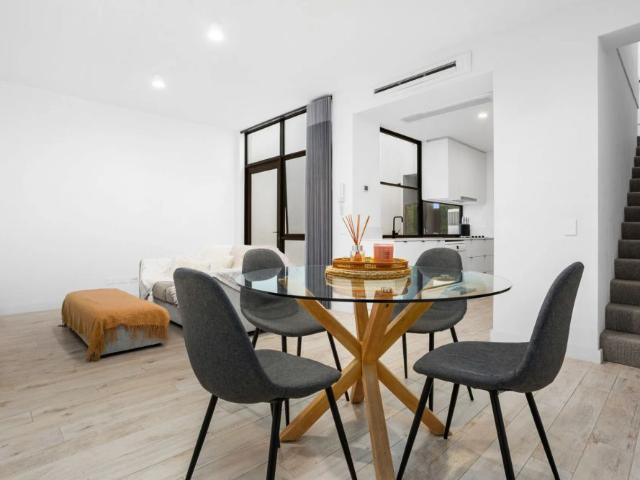 Townhouse for rent in North Coogee, Western Australia