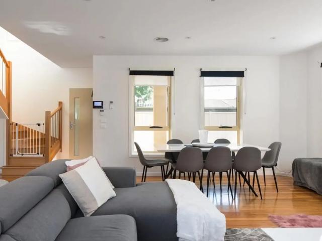 Townhouse for rent in Camerons Creek, Victoria