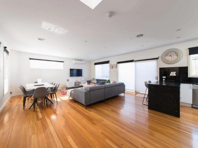 Townhouse for rent in Camerons Creek, Victoria