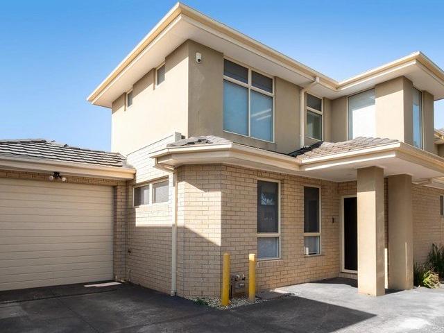 Townhouse for rent in Camerons Creek, Victoria