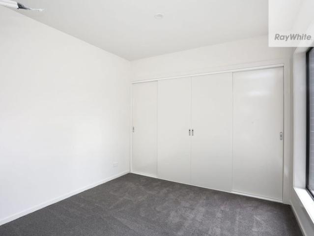 Townhouse for rent in Camerons Creek, Victoria