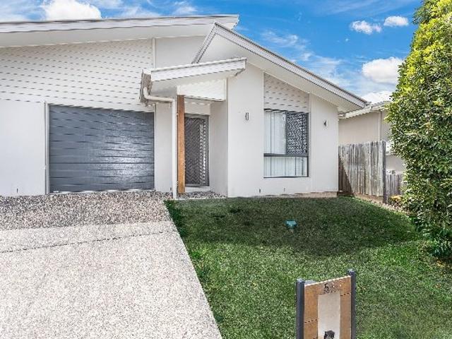 Duplex for rent in Kallangur, Greater Brisbane