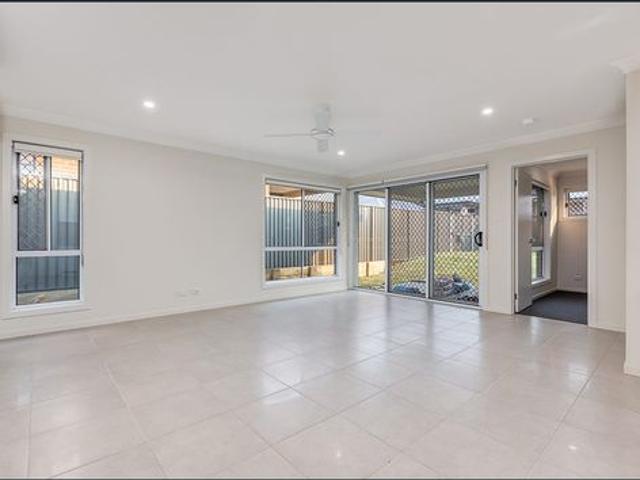 House for rent in Wadalba, New South Wales