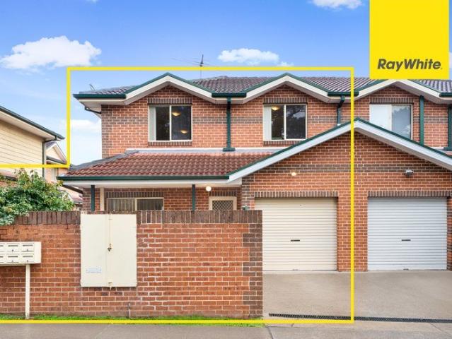 Townhouse for sale in Sydney, New South Wales