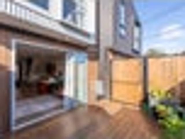 House for sale in Days Bay, Wellington