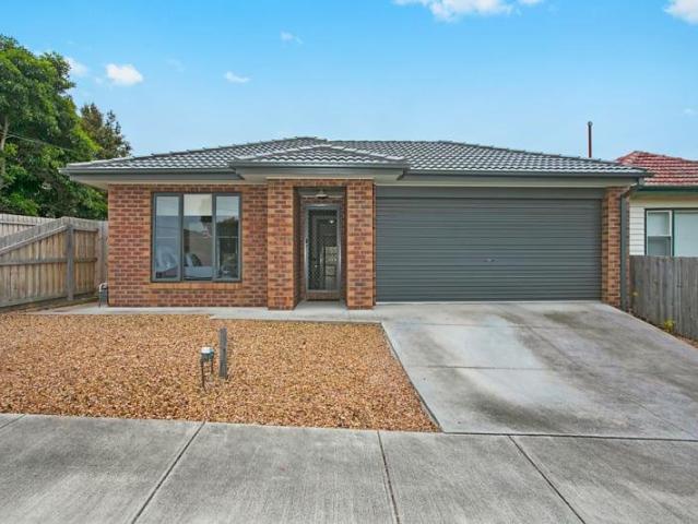 Townhouse for rent in Herne Hill, Geelong