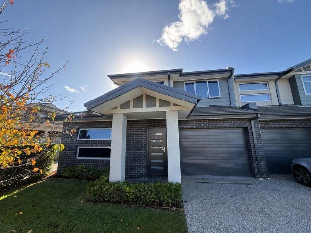 Townhouse for rent in Camerons Creek, Victoria