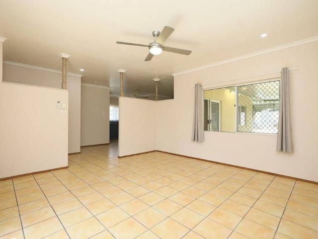 House for rent in Mount Sheridan, Queensland