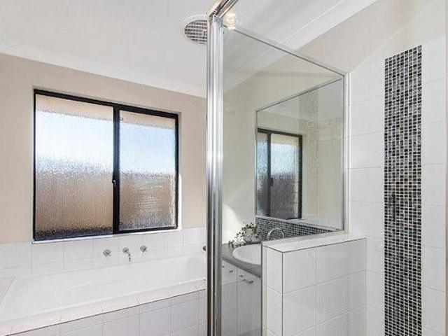 House for rent in Harrisdale, Western Australia