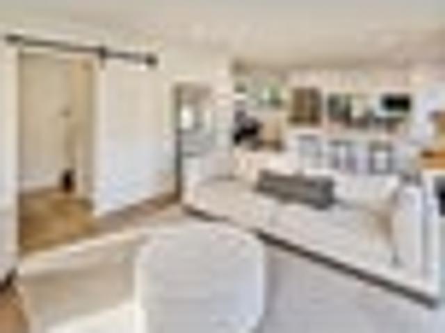 House for sale in Days Bay, Wellington