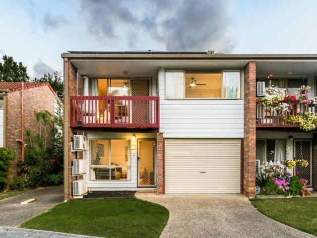 Townhouse for sale in Toombul, Queensland
