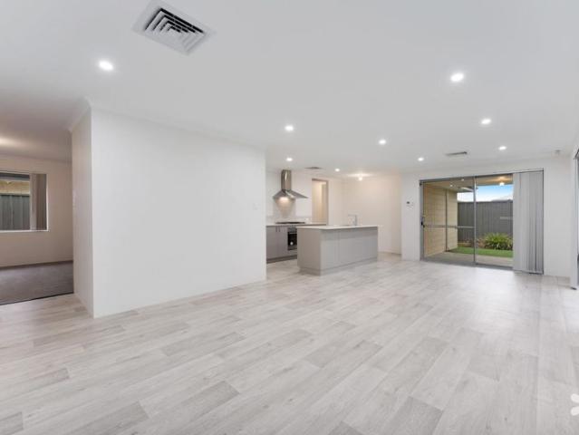 House for rent in Piara Waters, Western Australia