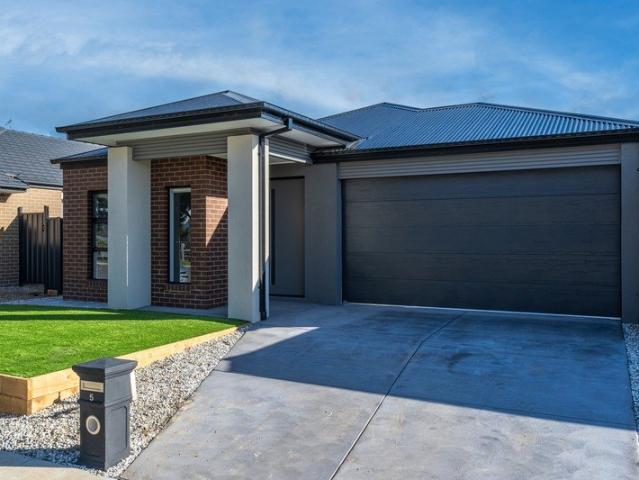 House for sale in Seymour, Victoria