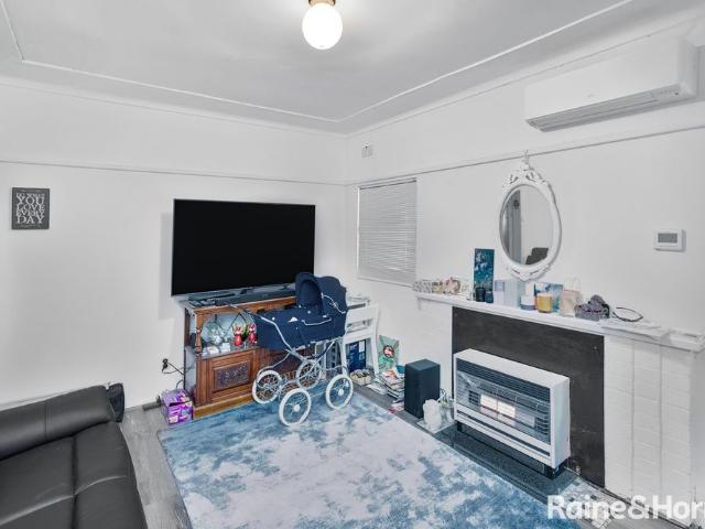 House for rent in Mount Austin, Wagga Wagga City Council