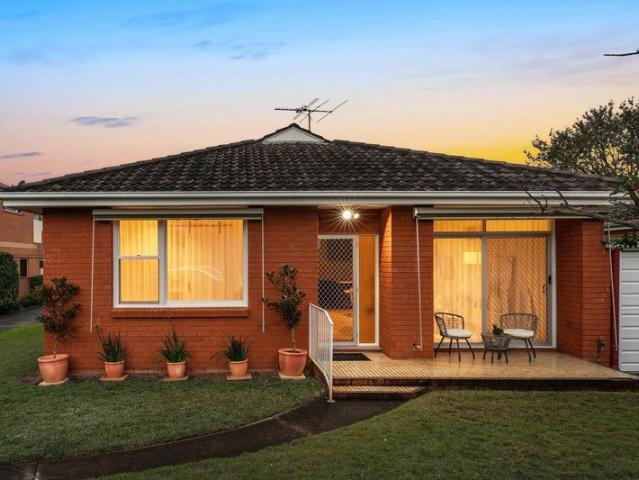 Villa for sale in Sydney, New South Wales