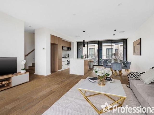 Townhouse for rent in Malvern East, Melbourne