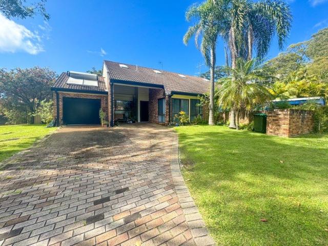 Duplex for rent in Corlette, Port Stephens Council