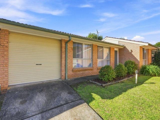 Villa for sale in Sydney, New South Wales