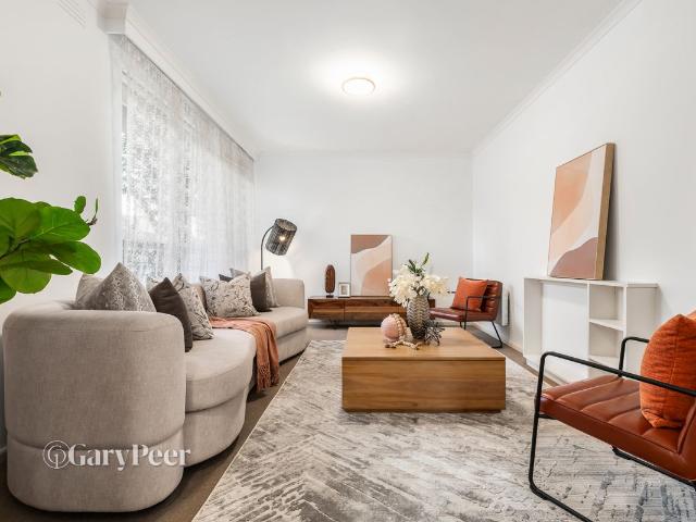 Apartment for sale in Glen Huntly