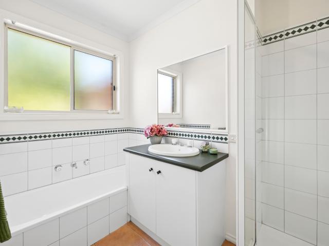 House for sale in Leopold, Victoria