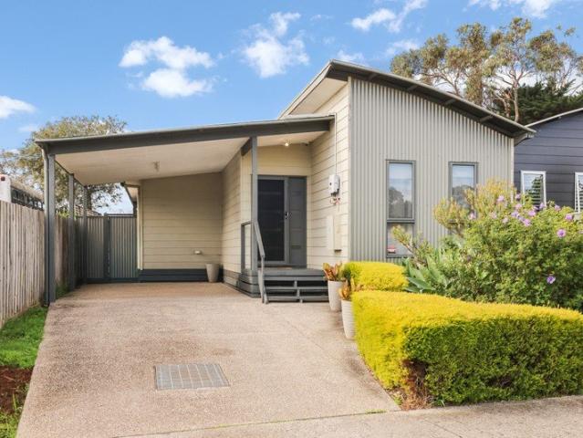 House for sale in Cowes, Victoria