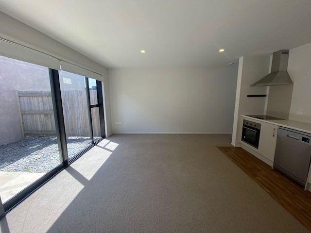 Townhouse for rent in Bayfair