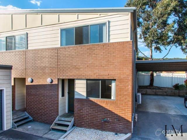 Townhouse for rent in Ambergate, New South Wales